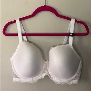 38DDD NEW Victoria’s Secret White Lace Bra